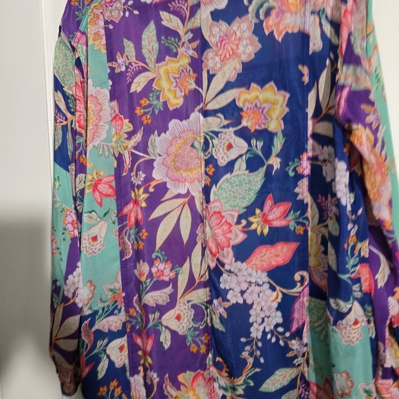 Johnny Was Very Lightweight for Summer : button down Patchwork Floral Print : - Picture 5 of 5